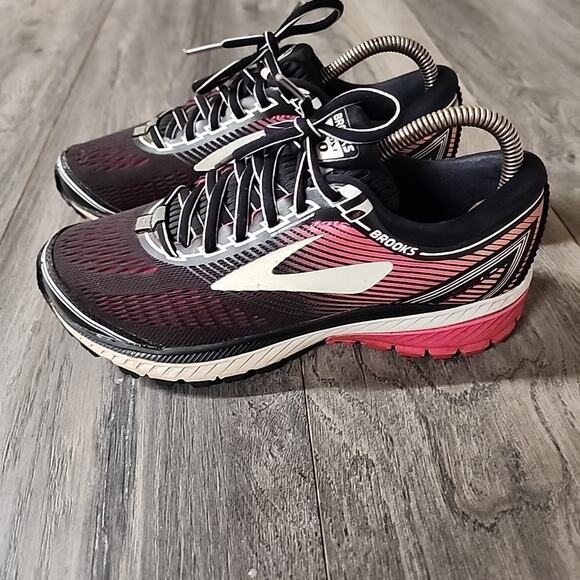 Brooks Womens Ghost 10 Black Pink Running Shoes Sneakers Size 7B - Picture 4 of 9